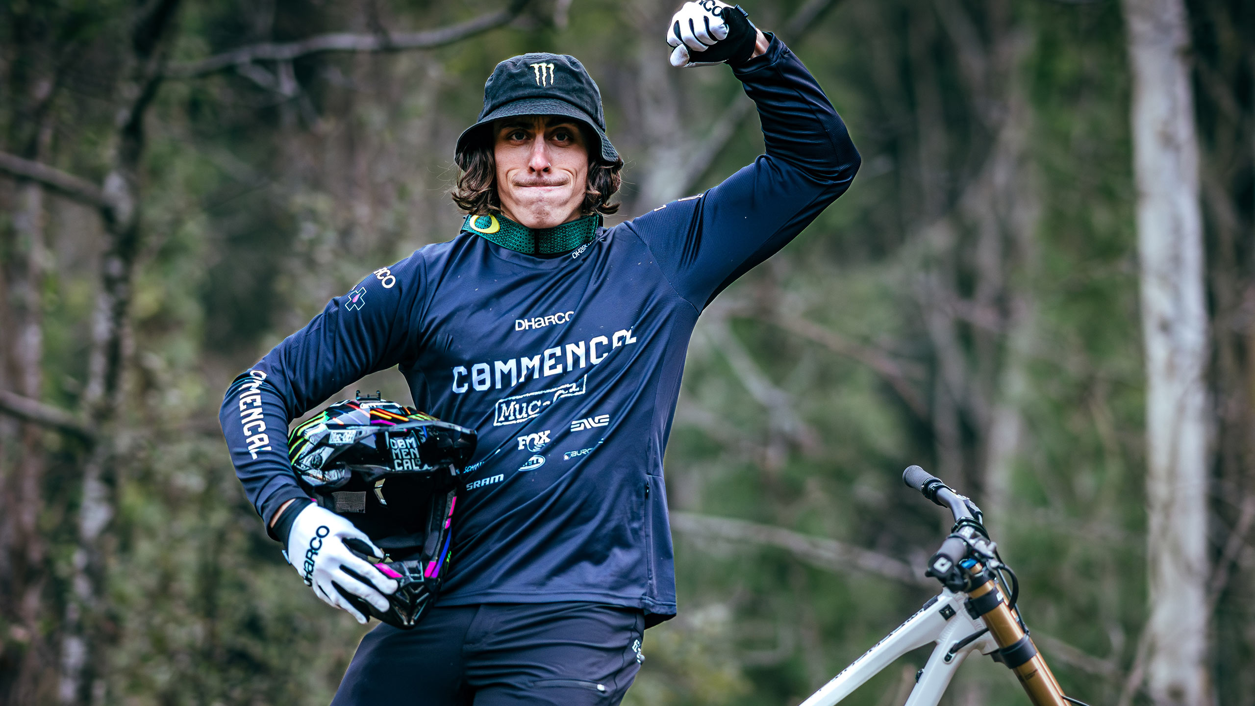 Bell Athlete Amaury Pierron
